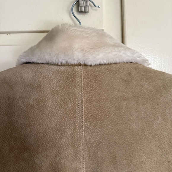 Marsh Landing Tan Suede Leather Jacket Faux Fur Collar Size Medium - Picture 7 of 10